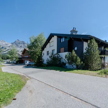 Eden L By Vacations, Exklusive Im Zentrum Apartment Arosa